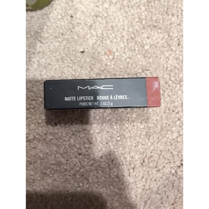 MAC Matte Lipstick Chili Red Brown Unisex Cosmetic Color New 3g - Image 1