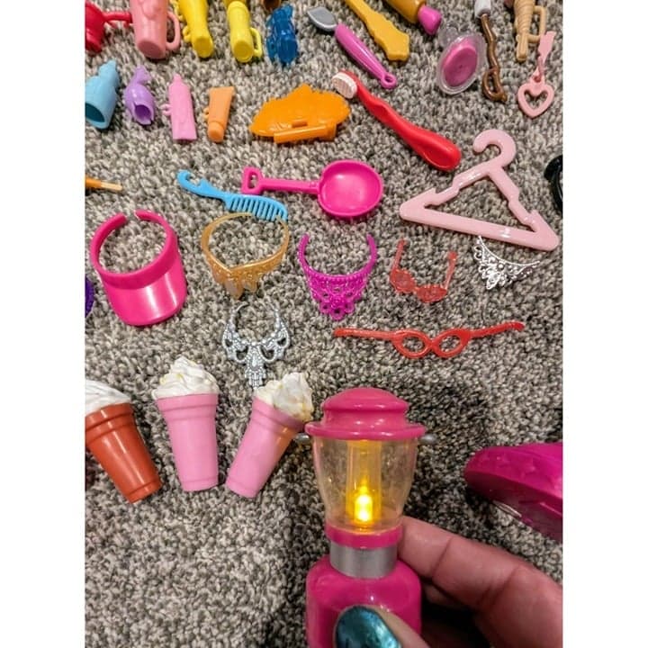 Barbie Huge Lot Vintage Accessories Fashion Household Pink Theme Playset - Thumbnail 3