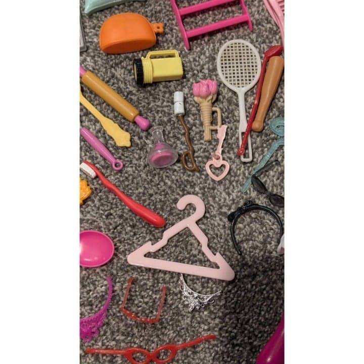 Barbie Huge Lot Vintage Accessories Fashion Household Pink Theme Playset - Thumbnail 5