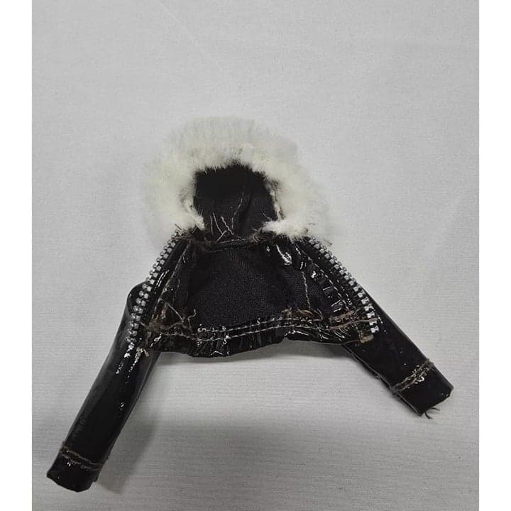 Bratz TALKING JADE Black Patented Leather Jacket Replacement.Perfect shape. - Image 1