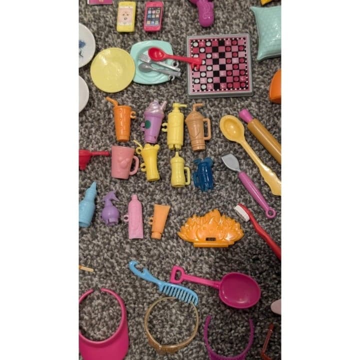 Barbie Huge Lot Vintage Accessories Fashion Household Pink Theme Playset - Thumbnail 8