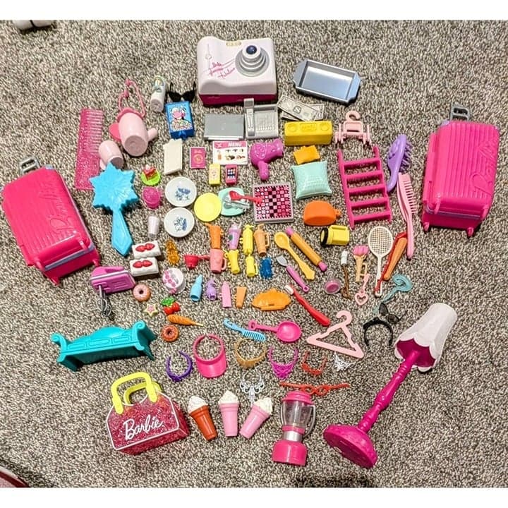 Barbie Huge Lot Vintage Accessories Fashion Household Pink Theme Playset - Image 1