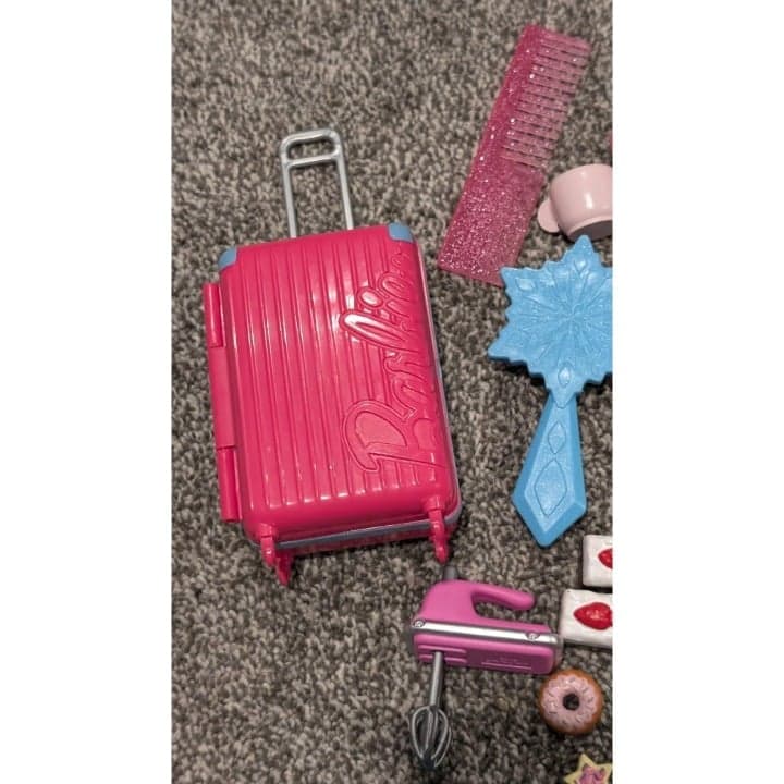 Barbie Huge Lot Vintage Accessories Fashion Household Pink Theme Playset - Thumbnail 11
