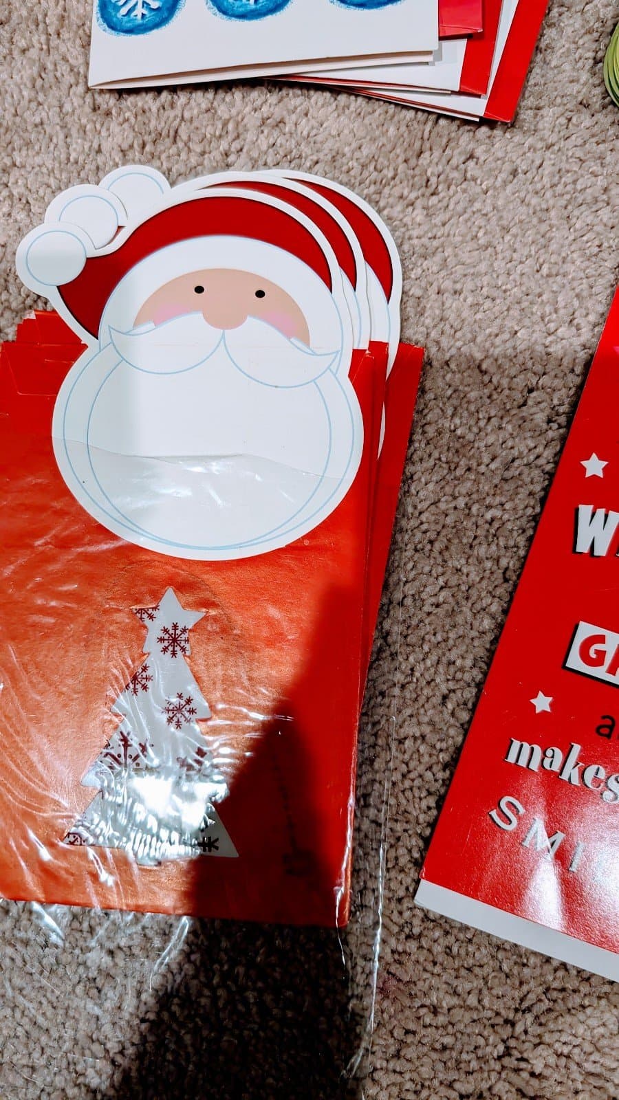 Lot of Christmas Cards and Christmas Card money holders. 18 of each. - Thumbnail 5
