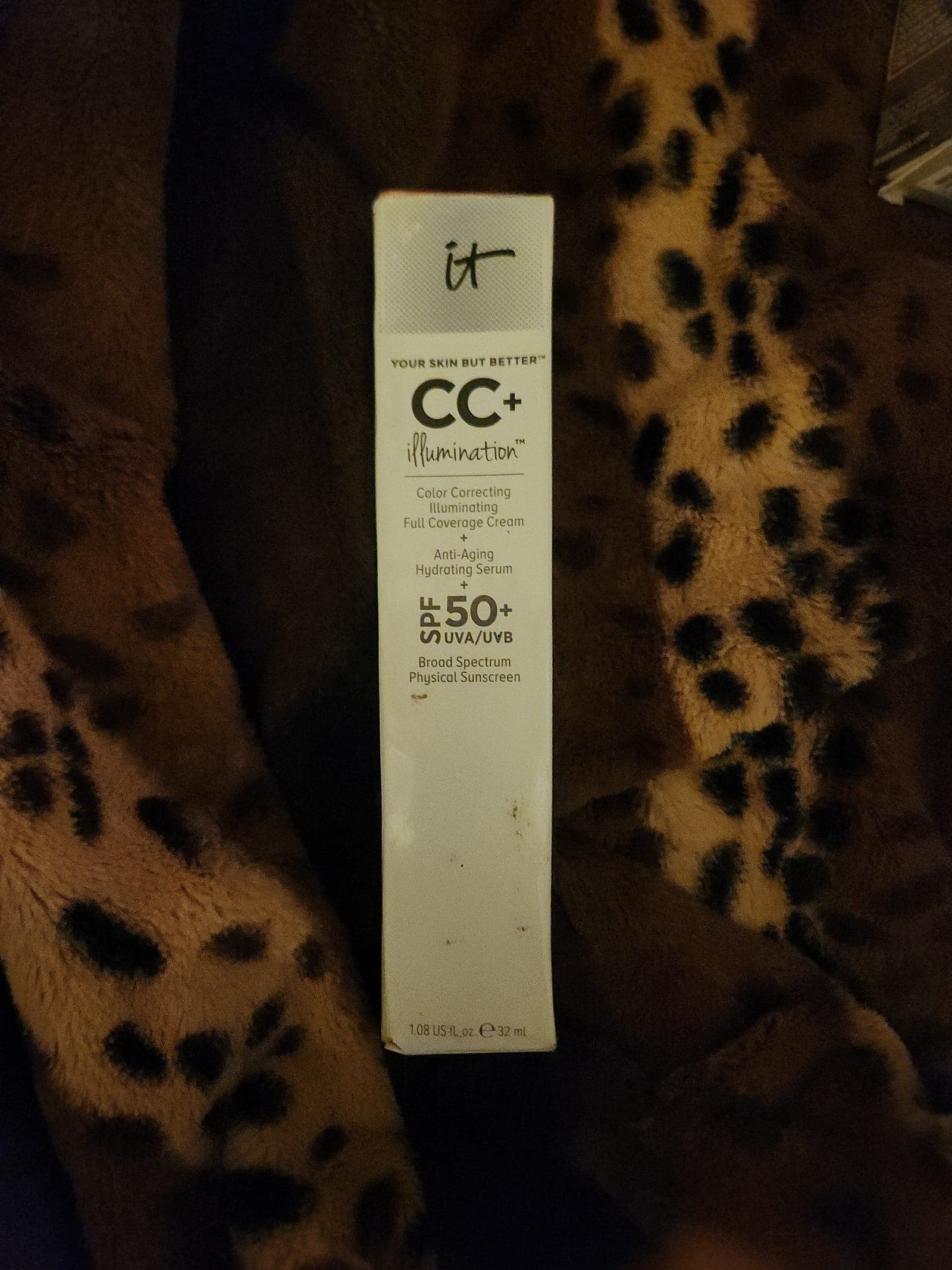 CC+ CREAM ILLUMINATION FULL-COVERAGE FOUNDATION WITH SPF 50+ Shade:Rich - Thumbnail 2