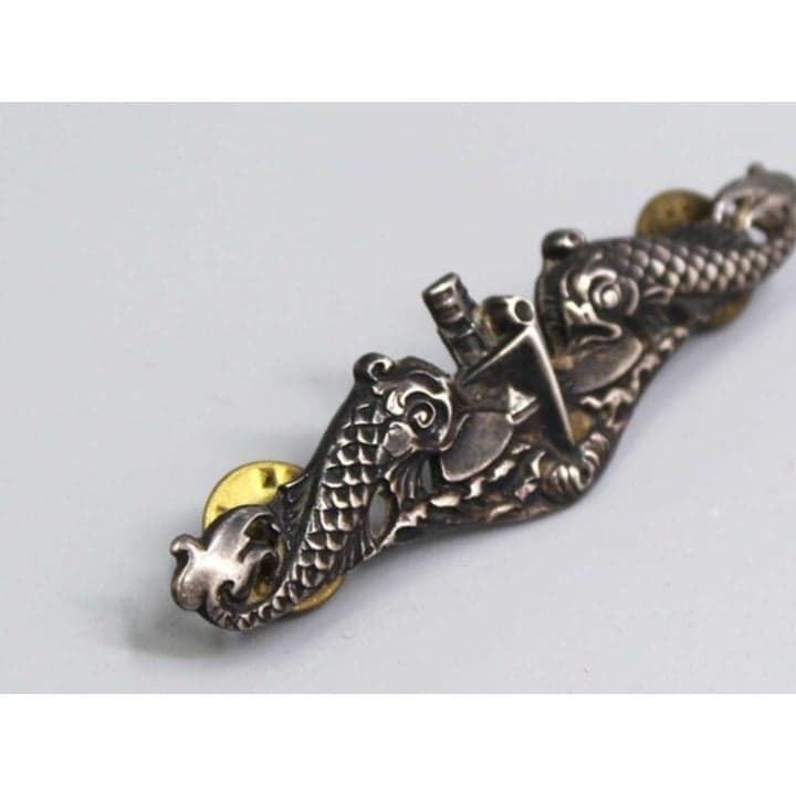 Vintage United States Navy Submarine Dolphins badge Sterling Silver - Thumbnail 3