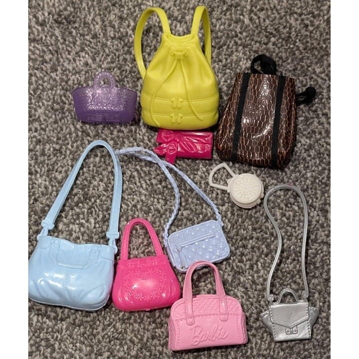 Barbie Vintage Various Styles Plastic Doll Accessories Backpacks Handbags - Image 1