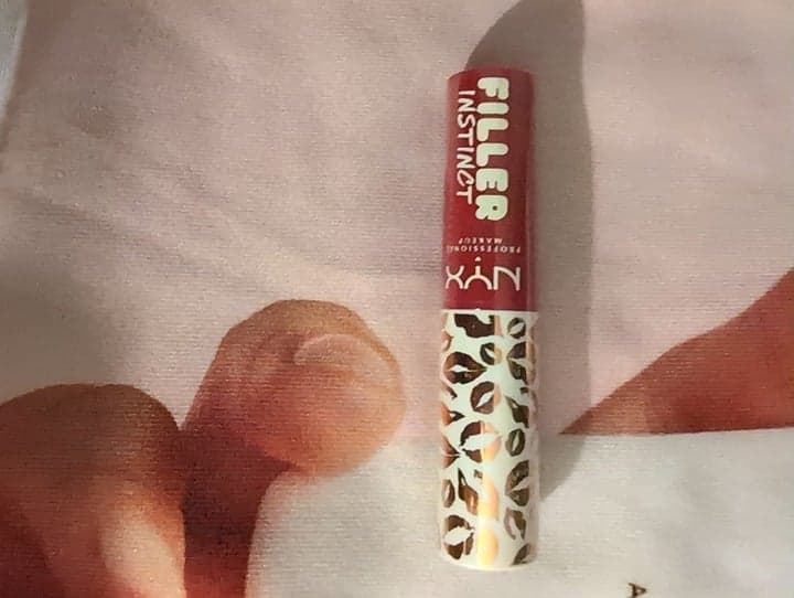 NYX Filler Instinct Plumping Lip Gloss Pink Juicy Pout Leopard Print Cap 0.08oz