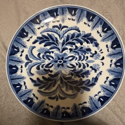 Blue and White Floral Ceramic Plate Decorative Round Glossy Pottery - Image 1