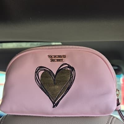Victoria's Secret Pink Heart Makeup Bag Faux Leather Zipper Black Gold - Image 1