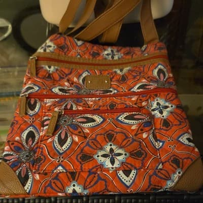 Floral Quilted Shoulder Bag Brown Straps Gold Hardware Multiple Compartments - Image 1