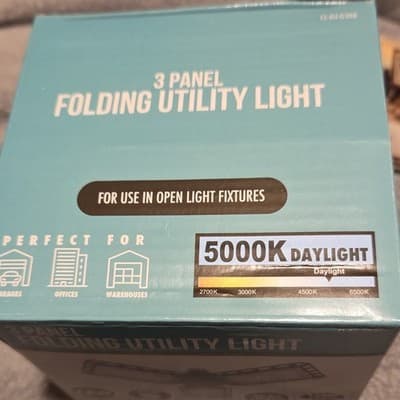 3 Panel LED Utility Light 3000 Lumen 32W 5000K Daylight ETL FCC Listed - Thumbnail 4