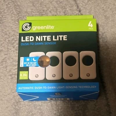 Greenlite LED Night Light 4 Pack, Dusk-to-Dawn Sensor, Automatic, White - Image 1