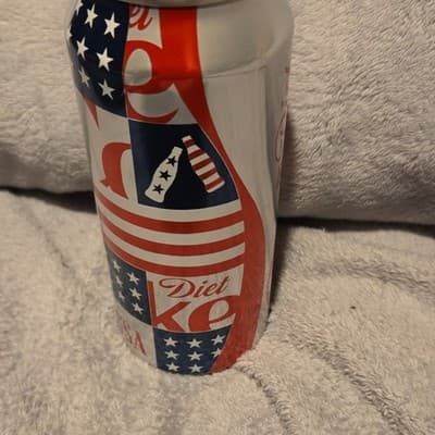 Coca-Cola Diet Coke 16 fl oz Can USA Flag Patriotic Design Collectible - Thumbnail 2