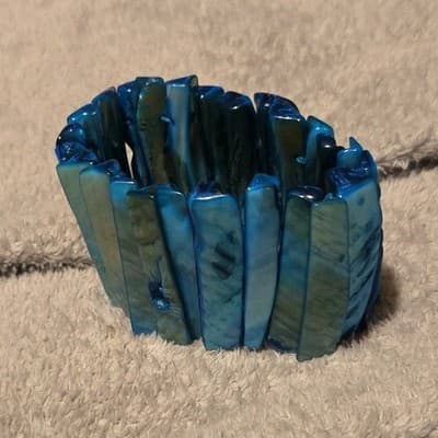 Beaded Blue Shell Asymmetrical Bracelet for Women - Image 1