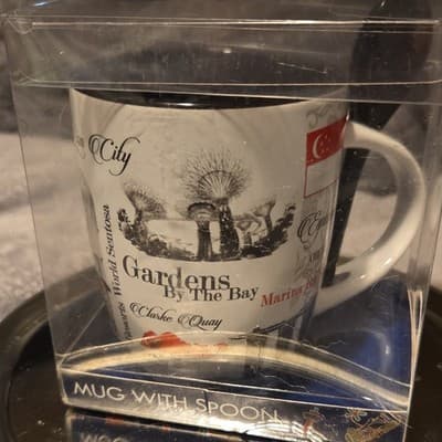 Singapore Tourism Board Ceramic Mug & Spoon Merlion Landmarks Printed - Image 1