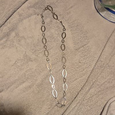 Necklace Silver Tone Oval Link Chain Metal No Stone Fashion Jewelry - Thumbnail 2