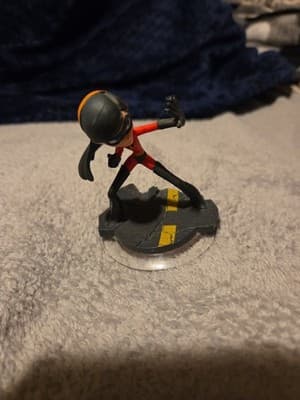 Disney Infinity Violet Figure Collectible - Image 1
