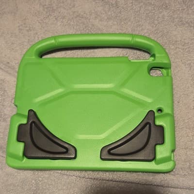 Green Rugged Silicone Tablet Case with Handle, Integrated Stand, Shockproof - Thumbnail 2