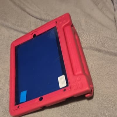 Red Silicone Stand Case with Handle for Tablet, Integrated Stand - Thumbnail 3