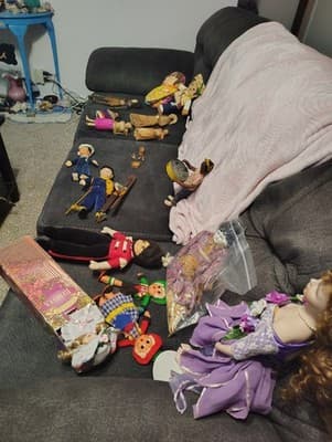 Rare Vintage Dolls Mixed Lot Of 17 Dolls - Image 1