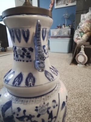Vintage Chinese Bule Amd And White Porcelain Lamps Lot Of 2 Lamps - Thumbnail 10