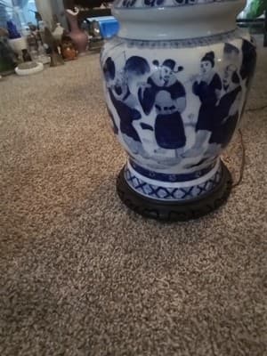 Vintage Chinese Bule Amd And White Porcelain Lamps Lot Of 2 Lamps - Thumbnail 5