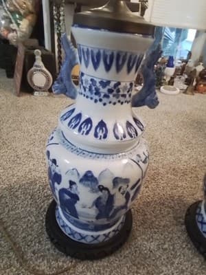 Vintage Chinese Bule Amd And White Porcelain Lamps Lot Of 2 Lamps - Thumbnail 2