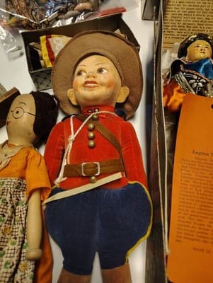 Rare Clvintage Lot Of 27 Mixed Dolls - Thumbnail 13