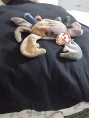 Vintage Ty Beanie Babies"CLAUDE" the Crab - Image 1
