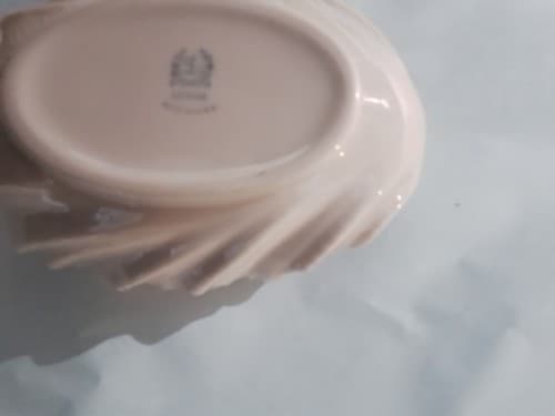 Vintage LENOX PINK AND WHITE LEAF DISH - Thumbnail 3
