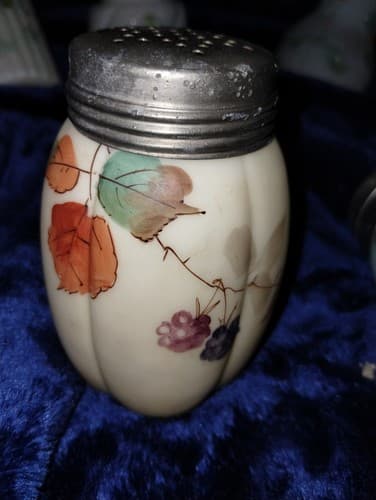Vintage Sugar Shaker 1800*S - Image 1