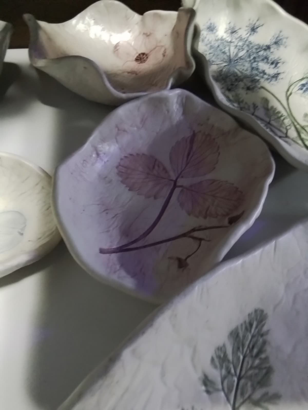 QUEEN ANNE'S LACE POTTERY LOT OF 7 PIECES - Thumbnail 5