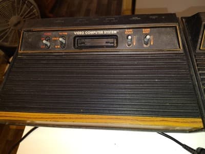 Vintage ATARI GAME CONSOLES LOT OF 2 AND LOT OF 30 GAMES - Thumbnail 5