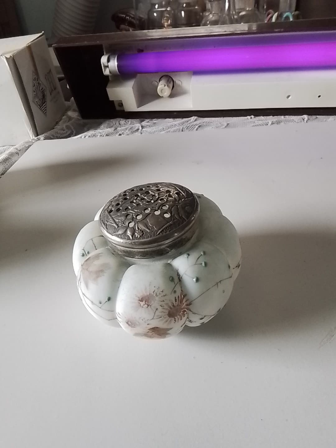Rare Find Vintage Mt,washington Sugar Shaker 1890's - Thumbnail 2