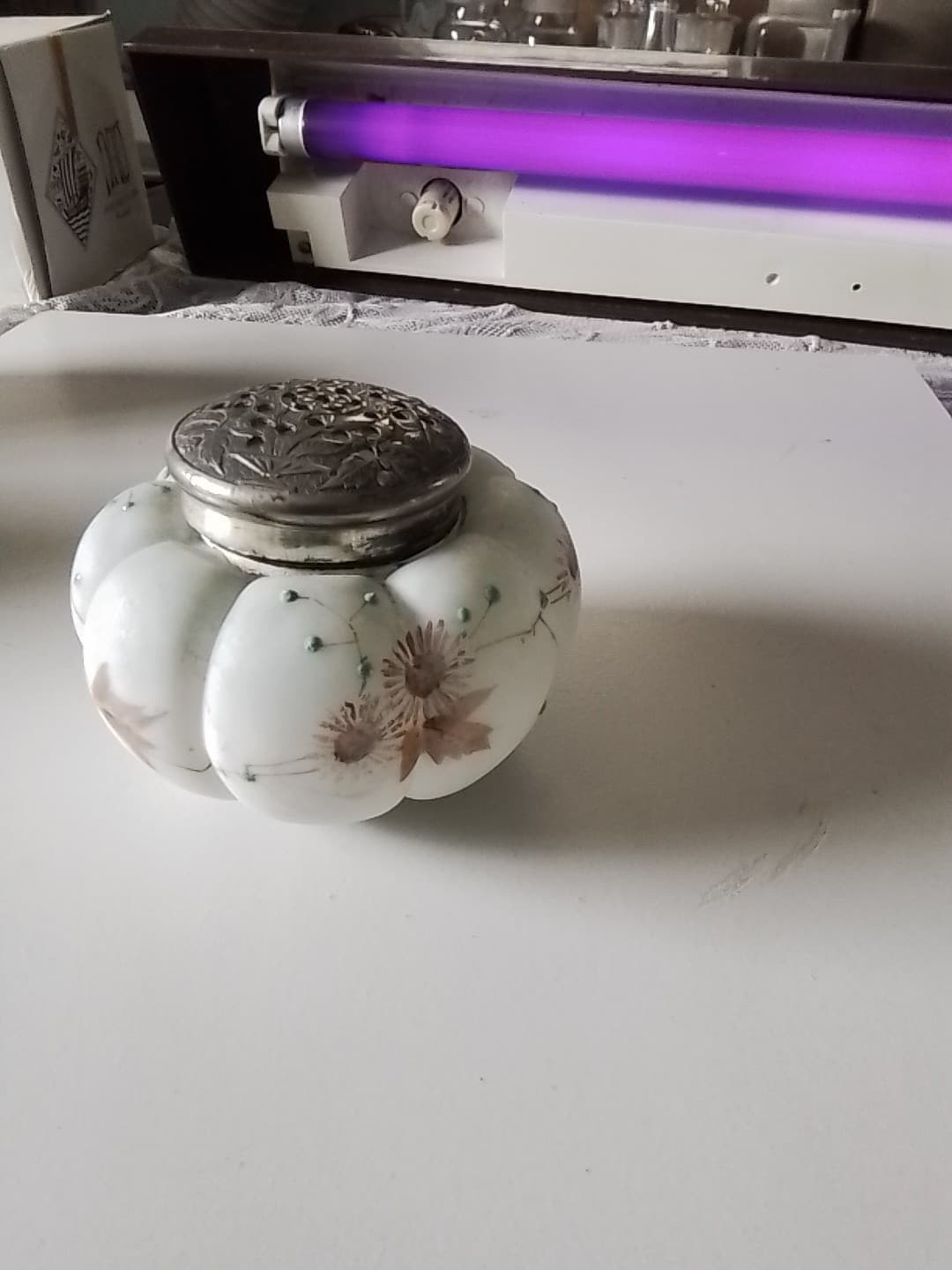 Rare Find Vintage Mt,washington Sugar Shaker 1890's - Thumbnail 3
