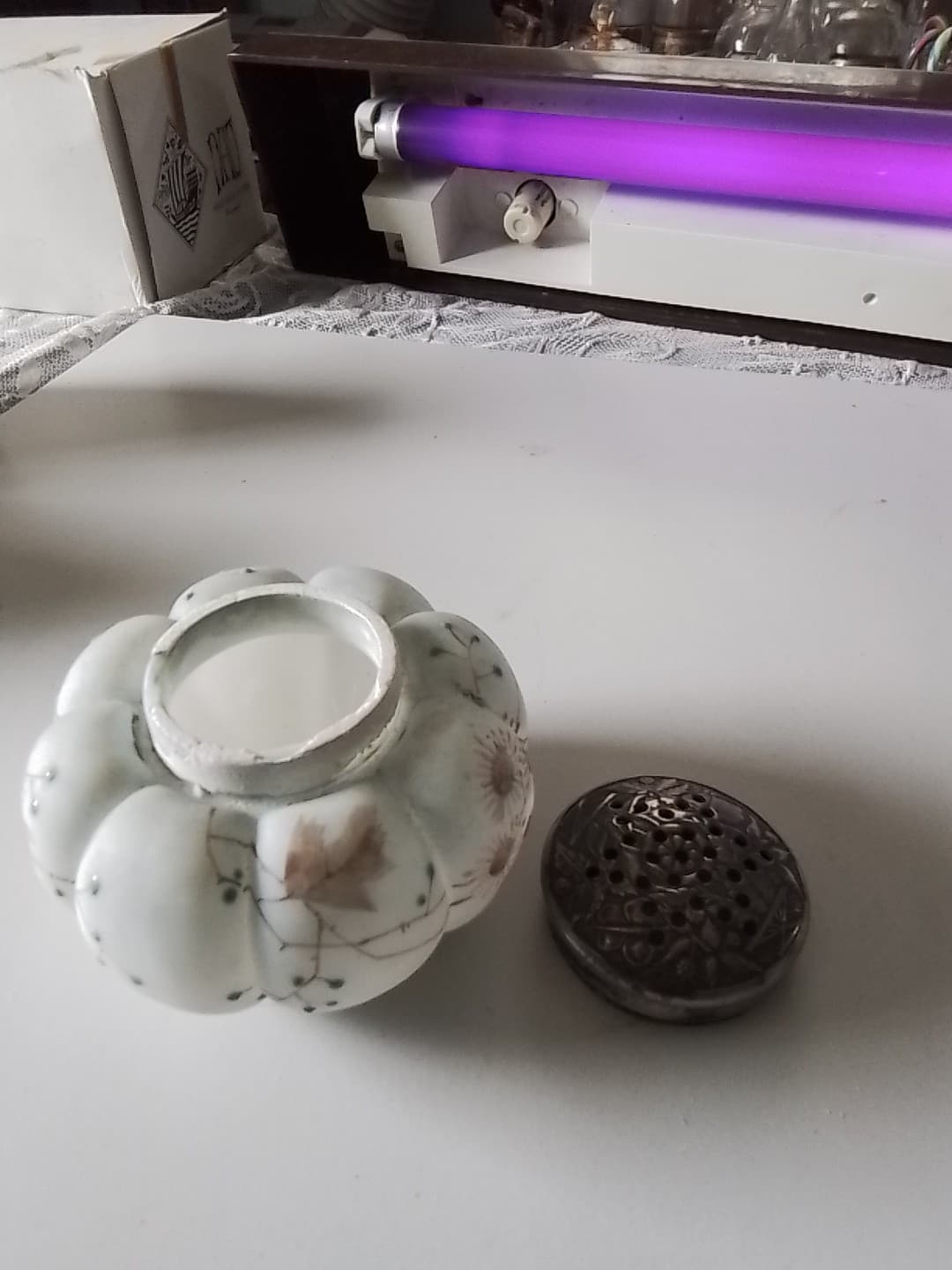 Rare Find Vintage Mt,washington Sugar Shaker 1890's - Thumbnail 5