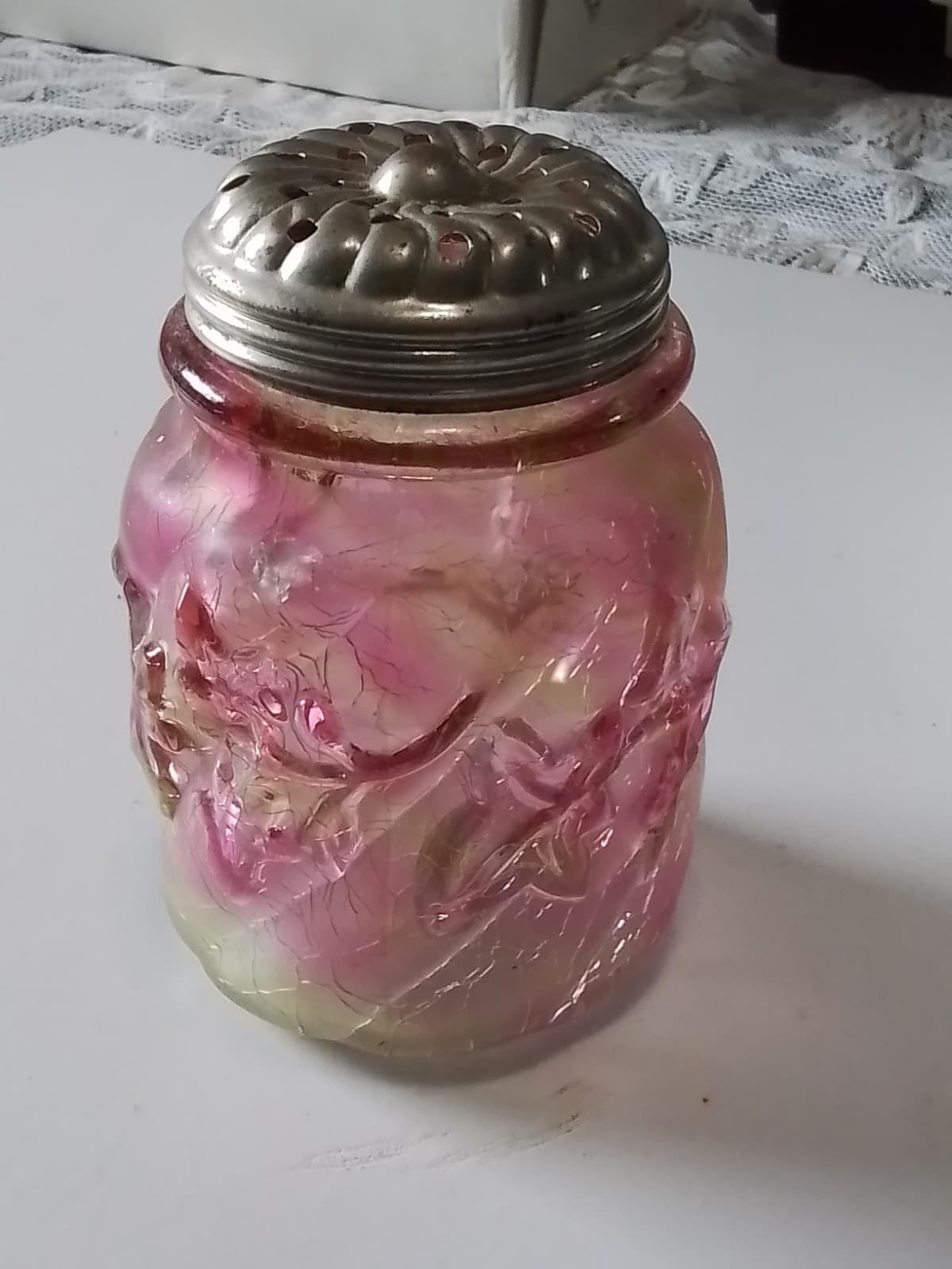 Rare Find Vintage Crackle Satin Royal Ive Sugar Shaker 1800's - Thumbnail 3