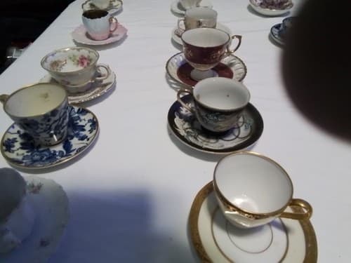 Lot Of 24 Vintage Tea Cups And Saucers 1800's Early 1900's - Thumbnail 5