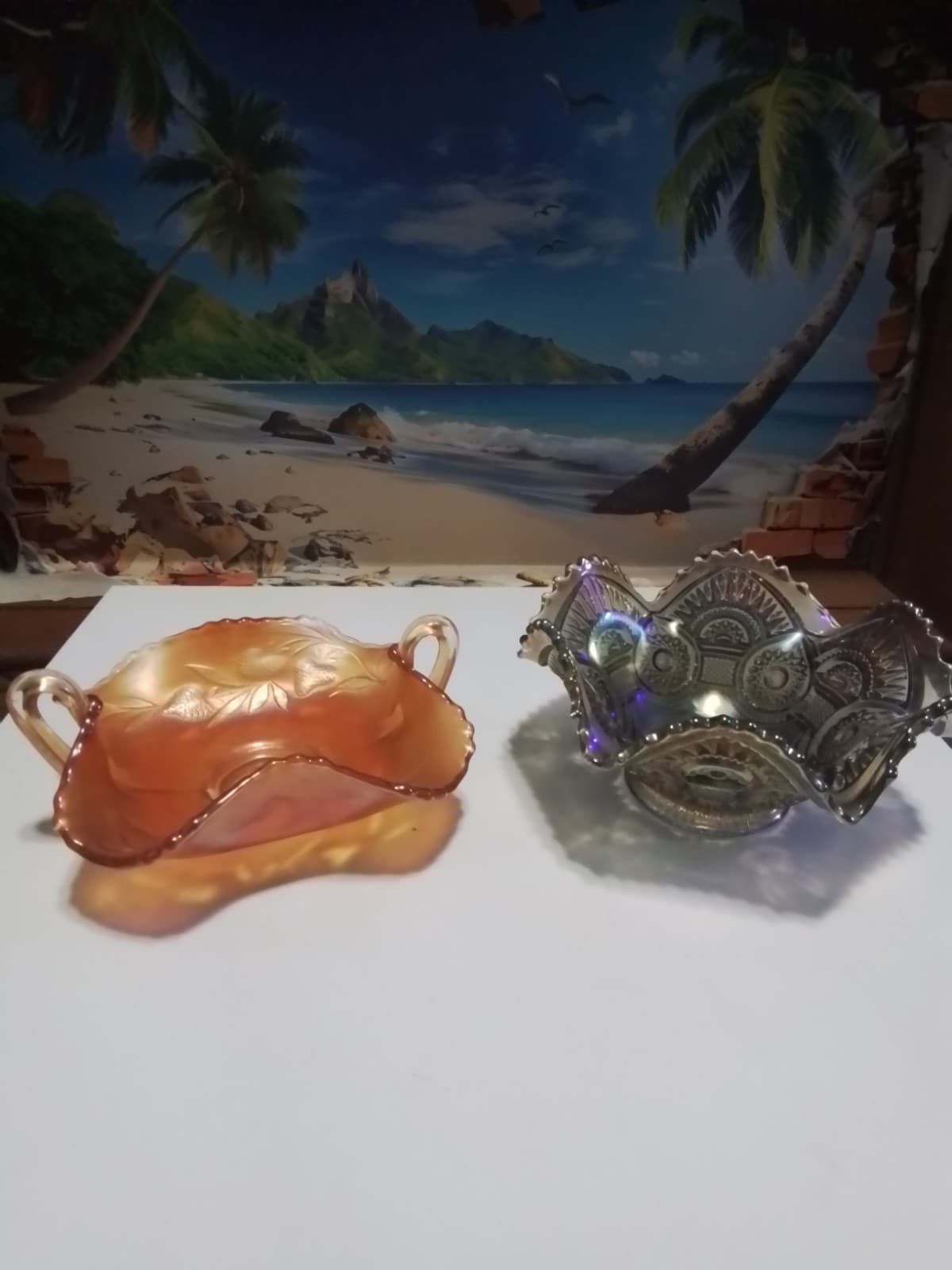 vintage carnival glass Lot Of 2 1900's Mismatched - Thumbnail 2