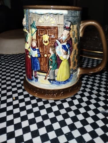 DISCONTINUED ROYAL DOULTON BESWICK 1972 ANNUAL CHRISTMAS CAROL TANKARD MUG - Image 1