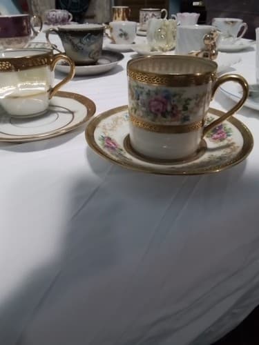 Lot Of 24 Vintage Tea Cups And Saucers 1800's Early 1900's - Thumbnail 11