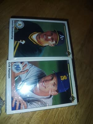 Mystery Box: Vintage Baseball Cards Lot Of 200 Mixed Cards - Thumbnail 4