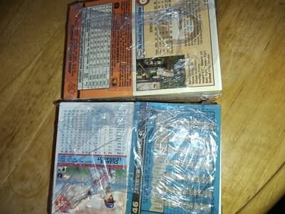 Mystery Box Vintage Baseball Cards Lot Of 200 Cards - Thumbnail 2