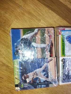 Mystery Box:Vintage Baseball Cards Lot Of 200 Mixed Cards - Thumbnail 5