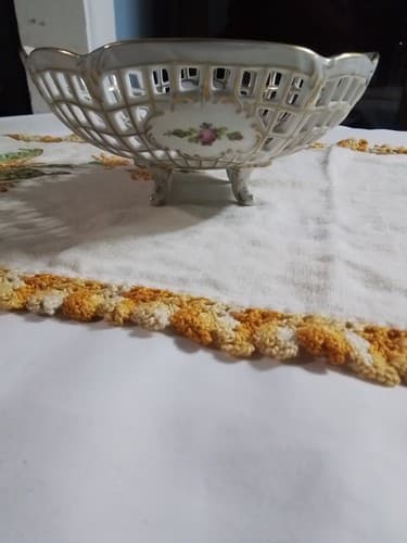 1902 Dresden Antique Porcelain Gold Gilded Reticulated Basket Floral Footed Bowl - Thumbnail 2