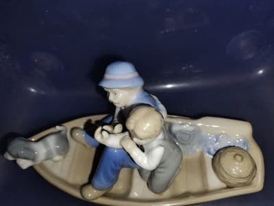Vintage 1960's Paul Sebastian Porcelain Figurine " Fishing With Grandfather" - Thumbnail 2