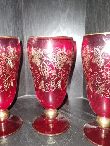Vintage ruby glasses - gold-plated - Bohemia Glas Czechoslovakia Set Of 5 - Thumbnail 2