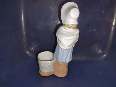 Vintage Porcelain German Girl Figurine Vase/Planter - Thumbnail 2