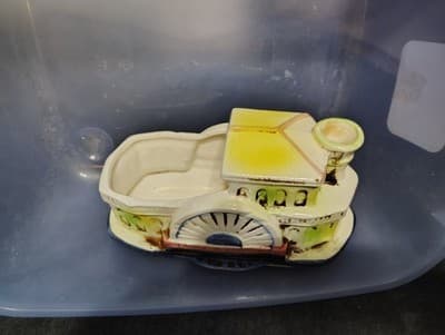 Vintage 1950's Porcelain Steam Boat And Trolley Planters Lot of 2 - Thumbnail 2